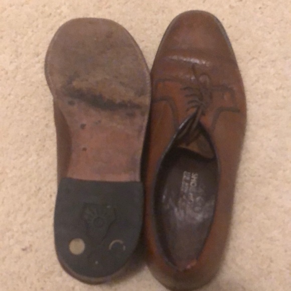 Men’s brown leather Oxford lace ups - Picture 5 of 5